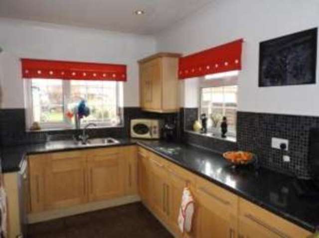  Image of 3 bedroom Semi-Detached house for sale in Teignmouth Avenue Mansfield NG18 at Mansfield Nottinghamshire Mansfield, NG18 3JQ