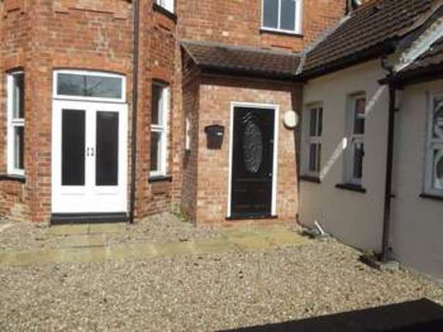  Image of 1 bedroom Flat to rent in The Broadway Woodhall Spa LN10 at The Broadway  Woodhall Spa, LN10 6ST