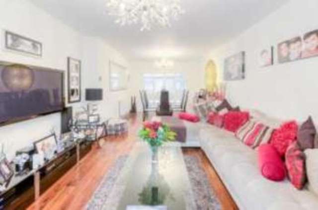  Image of 4 bedroom Semi-Detached house for sale in The Chase Watford WD18 at Watford Hertfordshire Watford, WD18 7JQ