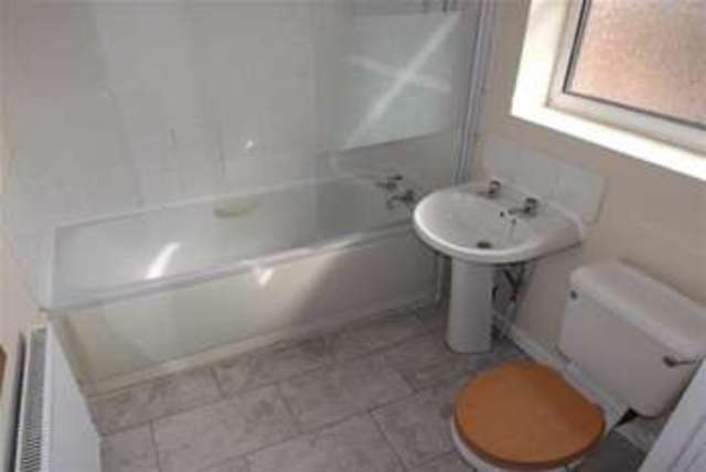  Image of 3 bedroom Detached house to rent in The City Beeston Nottingham NG9 at Nottingham, NG9 2ED