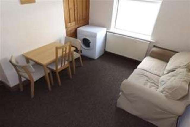  Image of 3 bedroom Detached house to rent in The City Beeston Nottingham NG9 at Nottingham, NG9 2ED