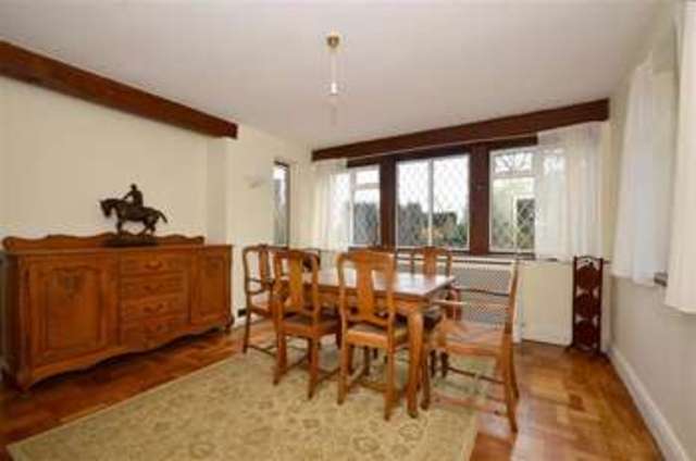  Image of 5 bedroom Detached house for sale in The Drive Maresfield Park Maresfield Uckfield TN22 at Maresfield East Sussex Uckfield, TN22 2HB