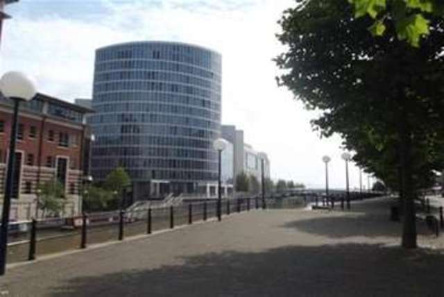  Image of Flat to rent in Glass Wharf St. Philips Bristol BS2 at Bristol, BS2 0DW