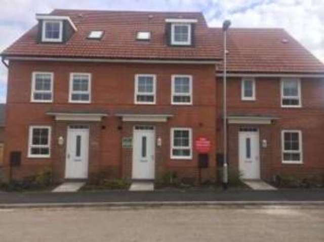  Image of 4 bedroom Semi-Detached house for sale in Rushpool Close Forest Town Mansfield NG19 at Sandlands Way Forrest Town Forest Town, NG19 0LY