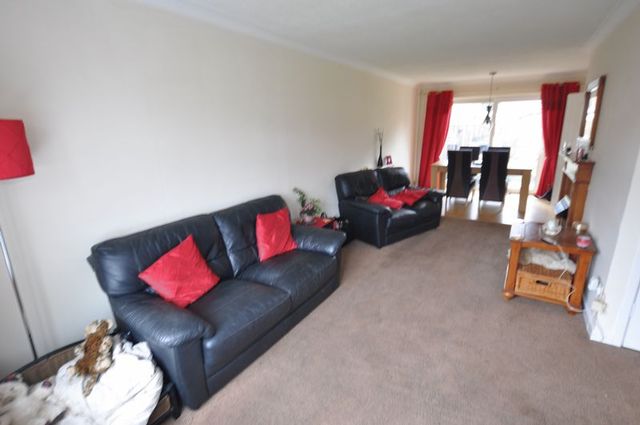  Image of 3 bedroom Semi-Detached house for sale in The Lawns Rolleston-on-Dove Burton-on-Trent DE13 at The Lawns Rolleston-on-Dove Burton-On-Trent, DE13 9DD