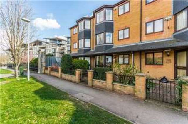  Image of 2 bedroom Detached house for sale in The Mallards River Lane Cambridge CB5 at River Lane  Cambridge, CB5 8HJ