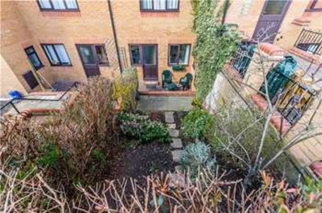  Image of 2 bedroom Detached house for sale in The Mallards River Lane Cambridge CB5 at River Lane  Cambridge, CB5 8HJ