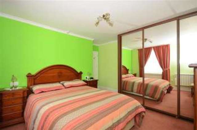  Image of 2 bedroom Flat for sale in The Old Vicarage The Street Woodnesborough Sandwich CT13 at Woodnesborough Sandwich Sandwich, CT13 0QT