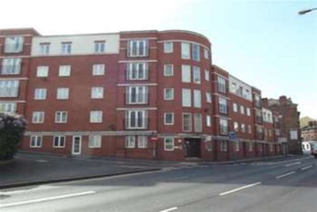  Image of 2 bedroom Flat to rent in Cranbrook Street Nottingham NG1 at Nottingham, NG1 1EJ