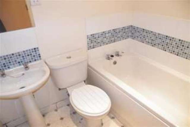  Image of 2 bedroom Flat to rent in Cranbrook Street Nottingham NG1 at Nottingham, NG1 1EJ