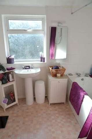  Image of 2 bedroom Semi-Detached house for sale in Thomas Street Lincoln LN2 at Thomas Street  Lincoln, LN2 5BJ