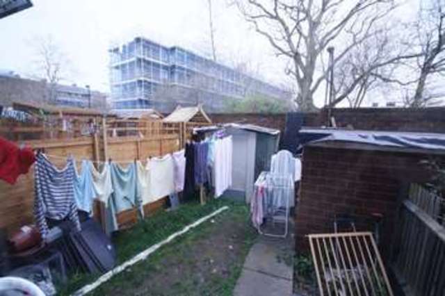  Image of 3 bedroom Flat for sale in Watson Close London N16 at Watson Close  London, N16 8QH