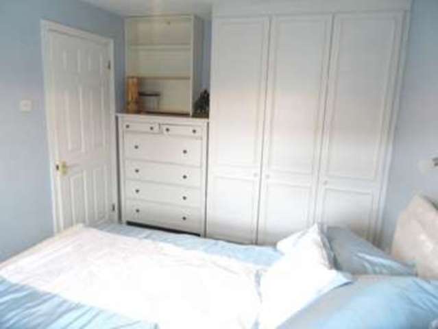  Image of 3 bedroom Semi-Detached house for sale in Fyfield Drive South Ockendon RM15 at Fyfield Drive  South Ockendon, RM15 5QE