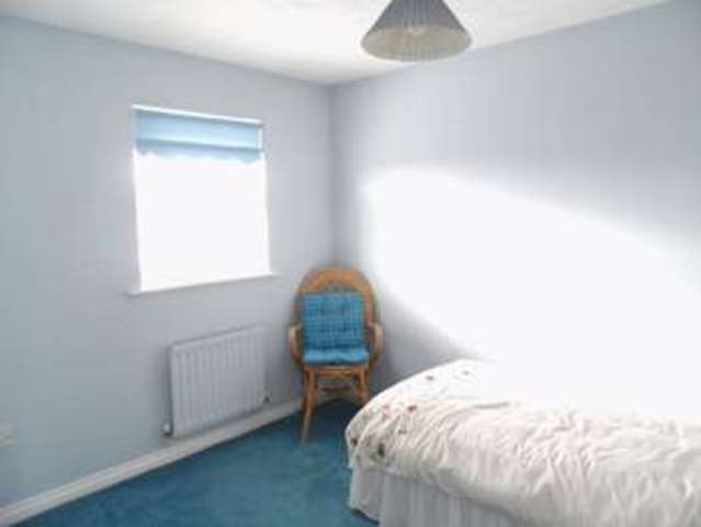  Image of 3 bedroom Semi-Detached house for sale in Fyfield Drive South Ockendon RM15 at Fyfield Drive  South Ockendon, RM15 5QE