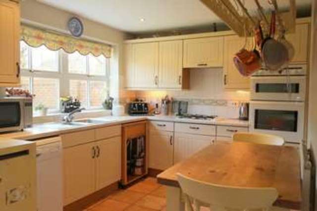  Image of 4 bedroom Property for sale in Tinkersfield Stapeley Nantwich CW5 at Tinkersfield Stapeley Nantwich, CW5 7GY