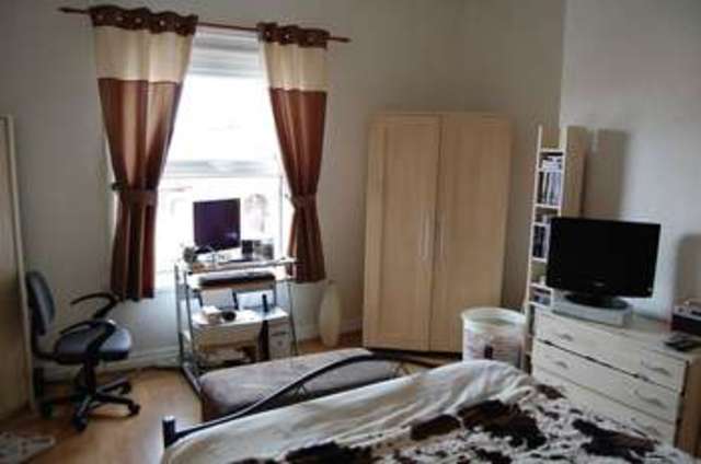  Image of 2 bedroom Terraced house for sale in Tong Road Little Lever Bolton BL3 at Tong Road Little Lever Bolton, BL3 1QB