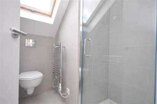  Image of 4 bedroom Bungalow for sale in Top Road Sharpthorne East Grinstead RH19 at Sharpthorne West Sussex Sharpthorne, RH19 4PQ