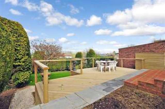  Image of 4 bedroom Bungalow for sale in Top Road Sharpthorne East Grinstead RH19 at Sharpthorne West Sussex Sharpthorne, RH19 4PQ