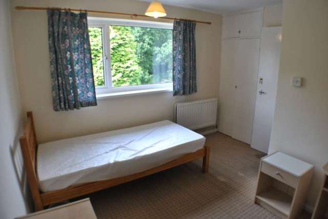  Image of 4 bedroom Terraced house for sale in Tunstall Road Canterbury CT2 at Tunstall Road  Canterbury, CT2 7BX