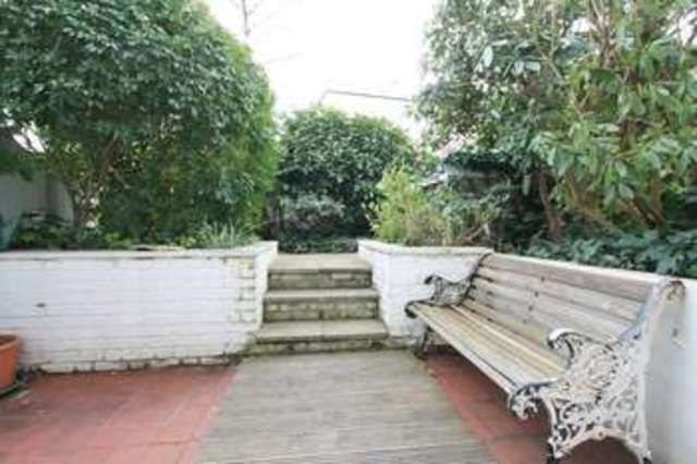  Image of 1 bedroom Flat to rent in Upper Park Road London NW3 at Upper Park Road  London, NW3 2UP