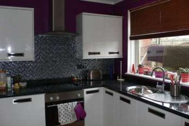  Image of 3 bedroom Terraced house for sale in Valley Gardens South Kirkcaldy KY2 at Valley Gardens South  Kirkcaldy, KY2 6AW