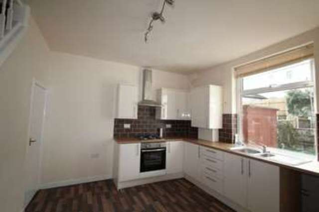  Image of 2 bedroom Terraced house to rent in Vandyke Street Rochdale OL12 at Vandyke Street Norden Rochdale, OL12 7QG