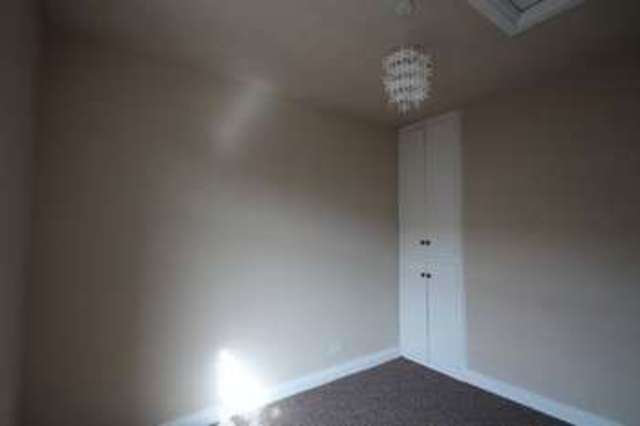  Image of 2 bedroom Terraced house to rent in Vandyke Street Rochdale OL12 at Vandyke Street Norden Rochdale, OL12 7QG
