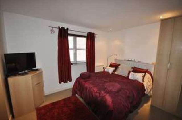  Image of 2 bedroom Flat to rent in Vestry Gardens Gloucester GL4 at Vestry Gardens  Gloucester, GL4 4RG