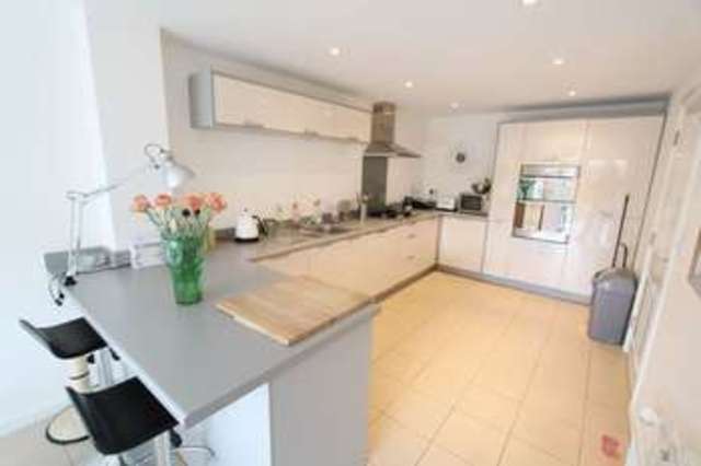  Image of 3 bedroom Terraced house for sale in Viscount Gardens Eastleigh SO50 at Viscount Gardens  Eastleigh, SO50 5TZ