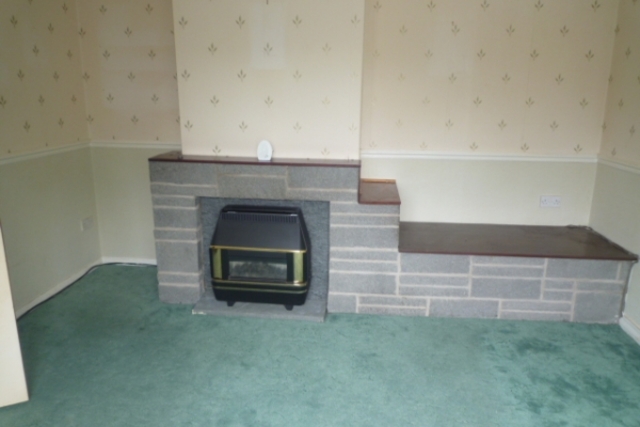  Image of 3 bedroom Semi-Detached house to rent in Wallbank Drive Whitworth Rochdale OL12 at Rochdale OL12 8TZ Rochdale, OL12 8TZ
