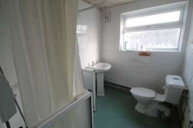  Image of 4 bedroom Terraced house for sale in Wanderers Avenue Wolverhampton WV2 at Wanderers Avenue  Wolverhampton, WV2 3HL