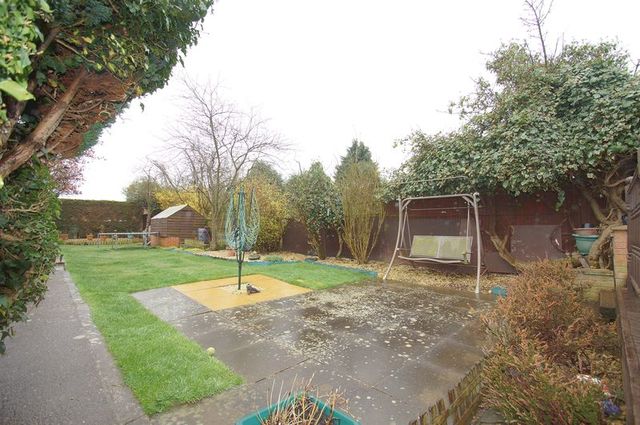  Image of 3 bedroom Semi-Detached house for sale in Watery Lane Redditch B98 at Watery Lane Greenlands Redditch, B98 7AN