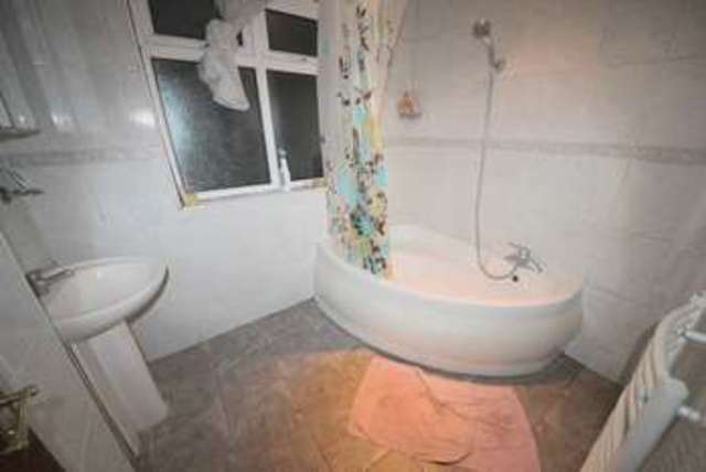  Image of 1 bedroom Property to rent in Watford Road Wembley HA0 at Watford Road  Wembley, HA0 3EZ