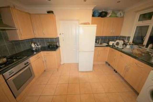  Image of 1 bedroom Property to rent in Watford Road Wembley HA0 at Watford Road  Wembley, HA0 3EZ