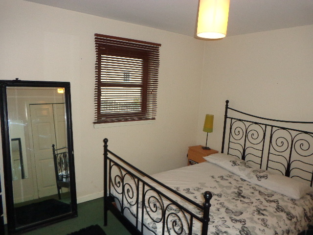  Image of 2 bedroom Flat to rent in Weavers Loan Dundee DD3 at Coldside Dundee Dundee, DD3 6NT