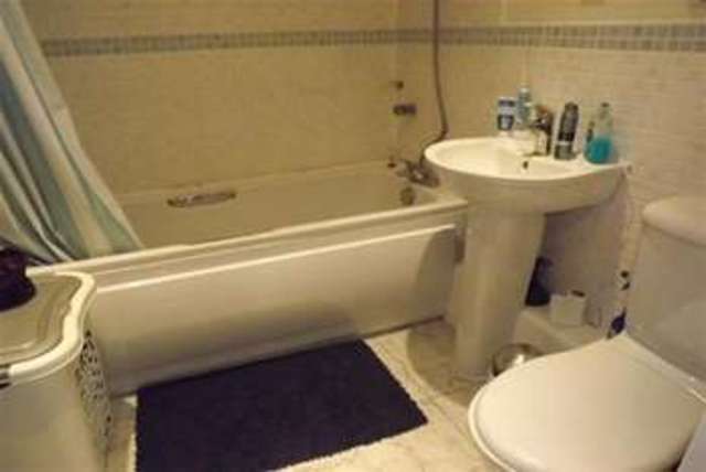  Image of 2 bedroom Flat to rent in Halifax Place Nottingham NG1 at Nottingham, NG1 1QL