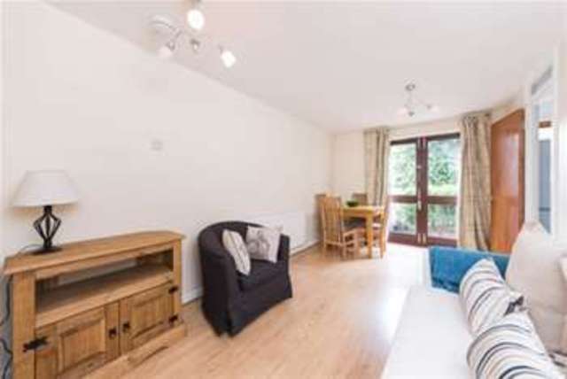  Image of 1 bedroom Flat to rent in Holley Road London W3 at London, W3 7TS