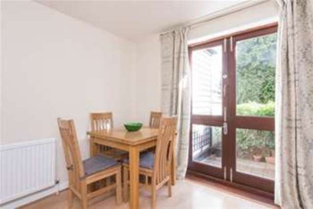  Image of 1 bedroom Flat to rent in Holley Road London W3 at London, W3 7TS