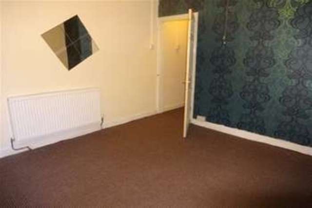  Image of 3 bedroom Detached house to rent in West Bromwich Street Walsall WS1 at Walsall, WS1 4DB