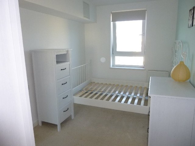 Image of 2 bedroom Flat to rent in West Granton Road Edinburgh EH5 at Silverknowes Edinburgh Edinburgh, EH5 1FE