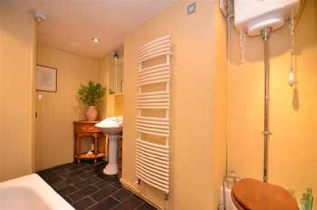  Image of 2 bedroom Terraced house for sale in West Street Faversham ME13 at Faversham Kent Faversham, ME13 7JG