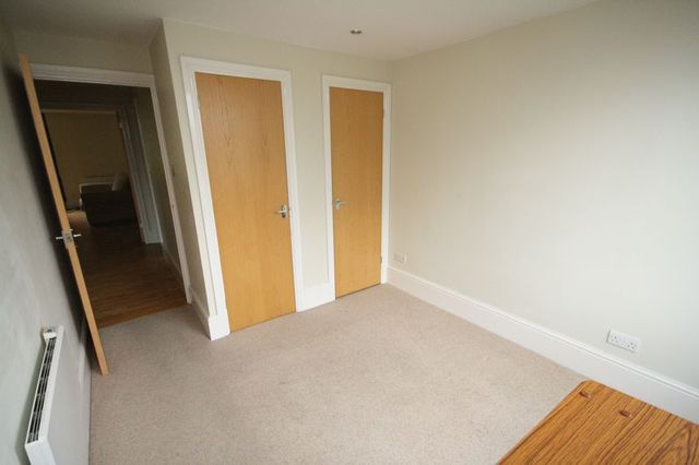  Image of 2 bedroom Flat to rent in Westacre Close Westbury-on-Trym Bristol BS10 at Westacre Close Westbury on Trym Bristol, BS10 7DH
