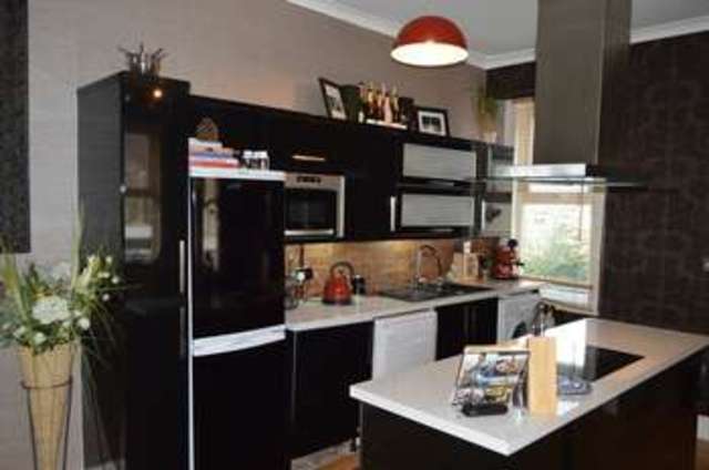  Image of 2 bedroom Flat for sale in Whitecross Road Weston-super-Mare BS23 at Whitecross Road  Weston-Super-Mare, BS23 1EW