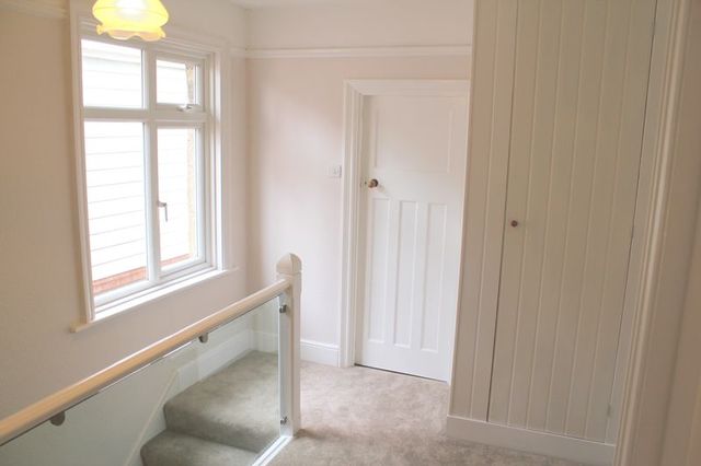  Image of 3 bedroom Detached house for sale in Whyke Road Chichester PO19 at Whyke Road  Chichester, PO19 7AH