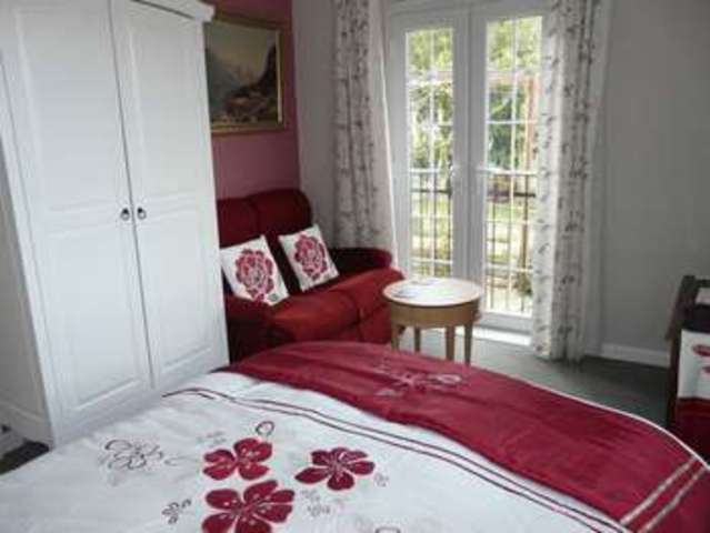  Image of 3 bedroom Detached house for sale in Willow Lane Gedling Nottingham NG4 at Willow Lane Gedling Nottingham, NG4 4BJ