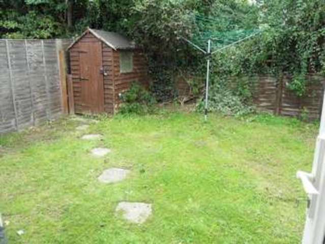  Image of 1 bedroom Flat for sale in Willow Tree Glade Calcot Reading RG31 at Reading, RG31 7AZ