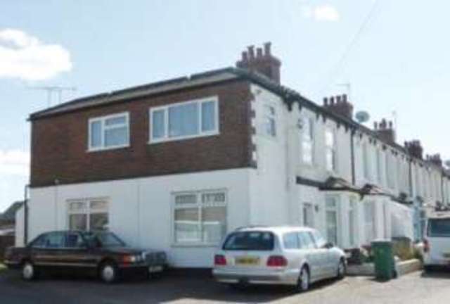  Image of 2 bedroom Flat for sale in Dengemarsh Road Lydd Romney Marsh TN29 at Dengemarsh Road Lydd Lydd, TN29 9JG