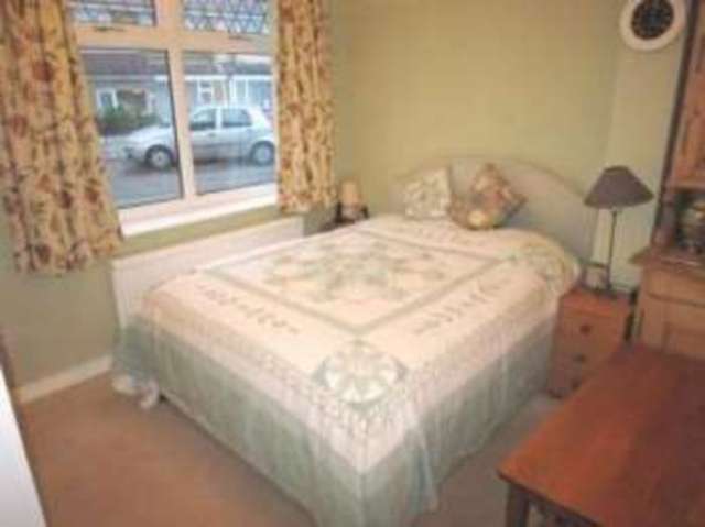  Image of 2 bedroom Flat for sale in Dengemarsh Road Lydd Romney Marsh TN29 at Dengemarsh Road Lydd Lydd, TN29 9JG