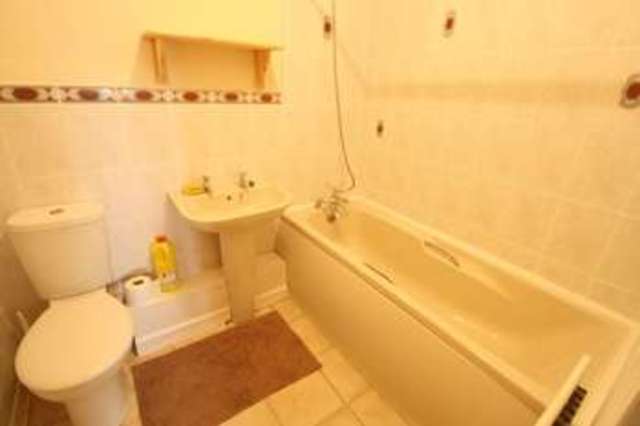  Image of 1 bedroom Flat to rent in Wombridge Road Trench Telford TF2 at Wombridge Road Trench Telford, TF2 6HH
