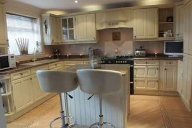  Image of 5 bedroom Detached house for sale in Woodpecker Drive Packmoor Stoke-on-Trent ST7 at Woodpecker Drive Packmoor Stoke-On-Trent, ST7 4GJ